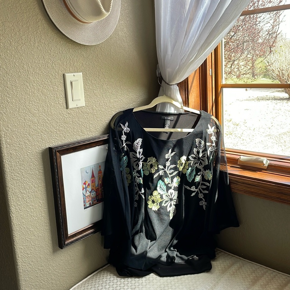 Alfani Cape Top Sz L